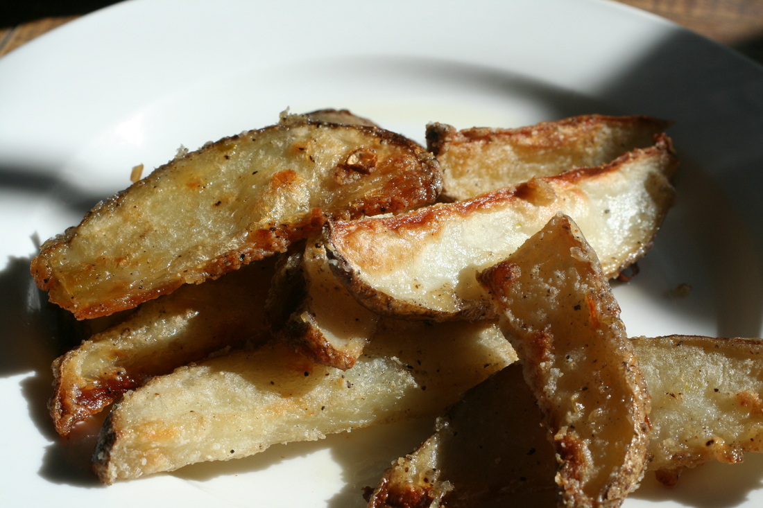 Addictive Garlic Infused Oven Fries, Gluten free, egg free, dairy free recipe