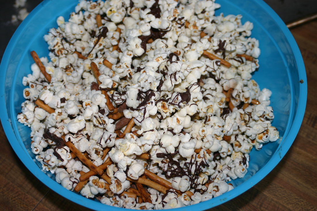 Popcorn Snack Mix- Gluten, Dairy, Egg Free Idea